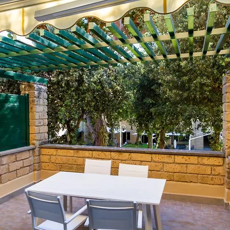 Apartment Italyescapes La Piazzetta